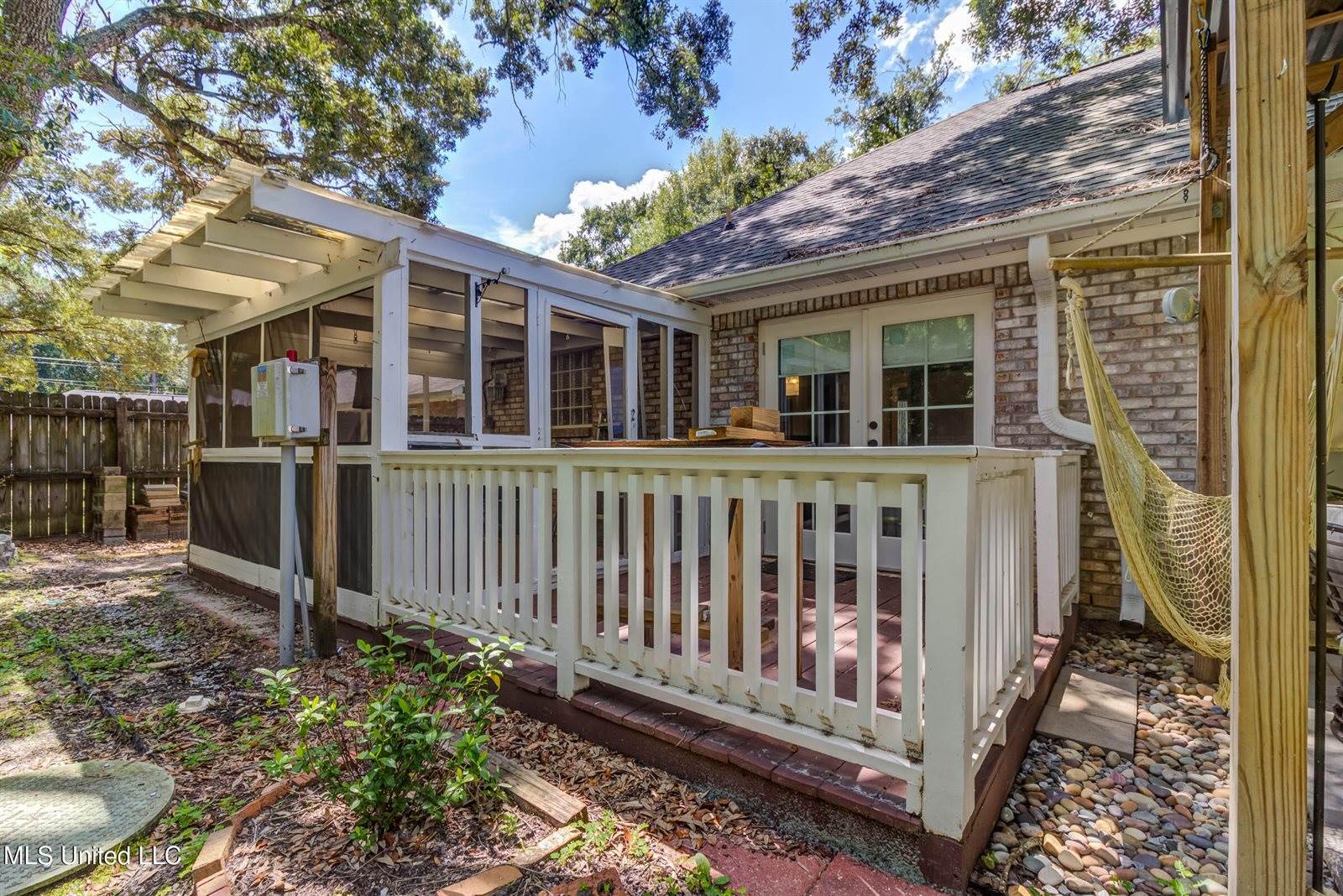 1508 Brown Street, Ocean Springs, MS 39564