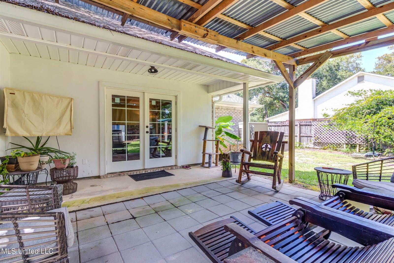 1508 Brown Street, Ocean Springs, MS 39564