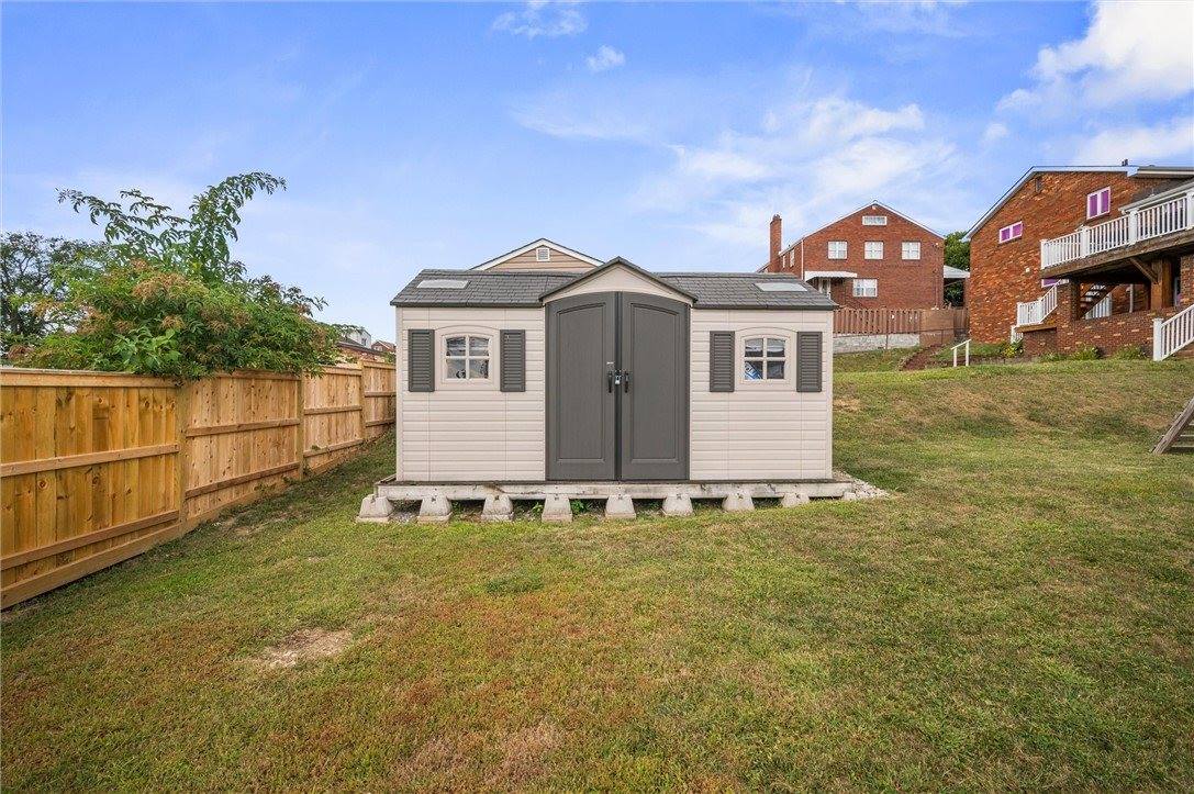 954 Gladys Avenue, Beechview, PA 15216