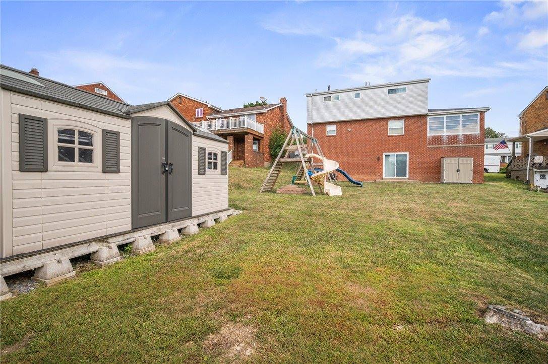 954 Gladys Avenue, Beechview, PA 15216