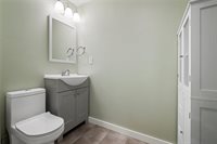 954 Gladys Avenue, Beechview, PA 15216