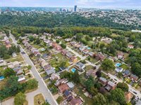 954 Gladys Avenue, Beechview, PA 15216