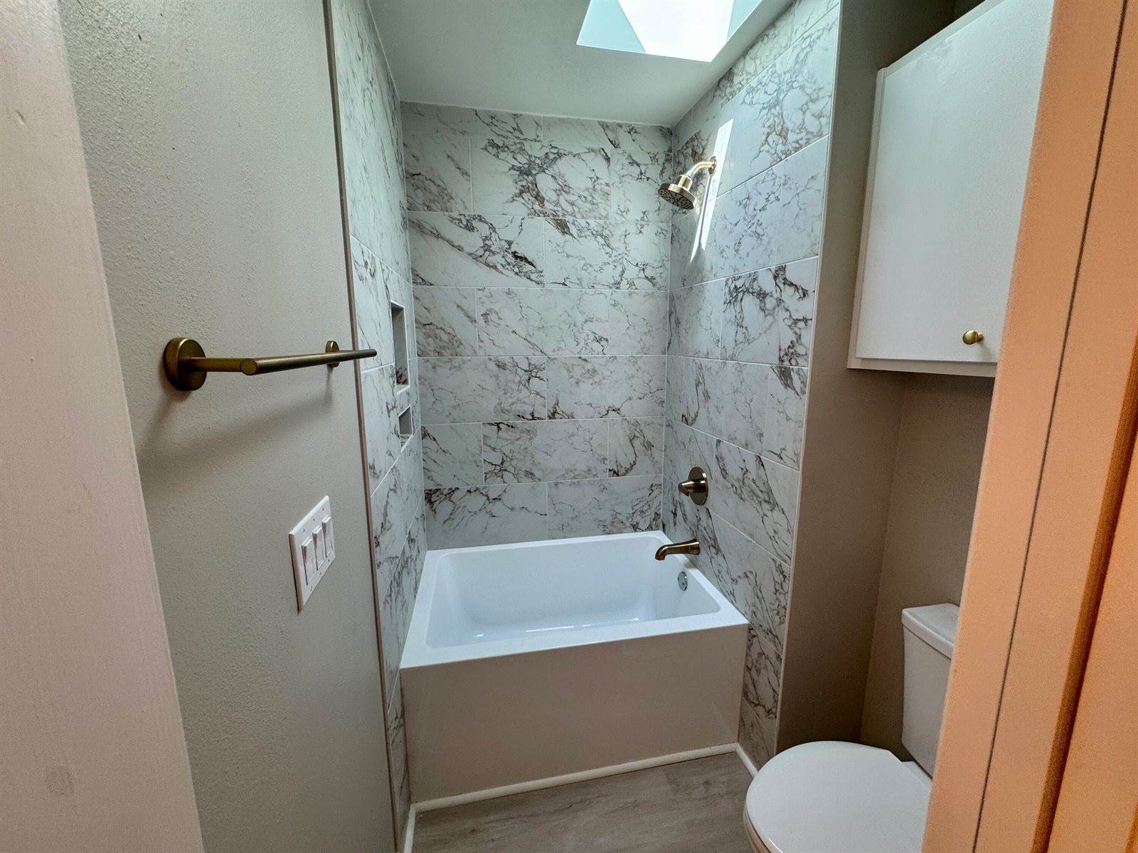 529 Long Lake Drive, Pensacola, FL 32506