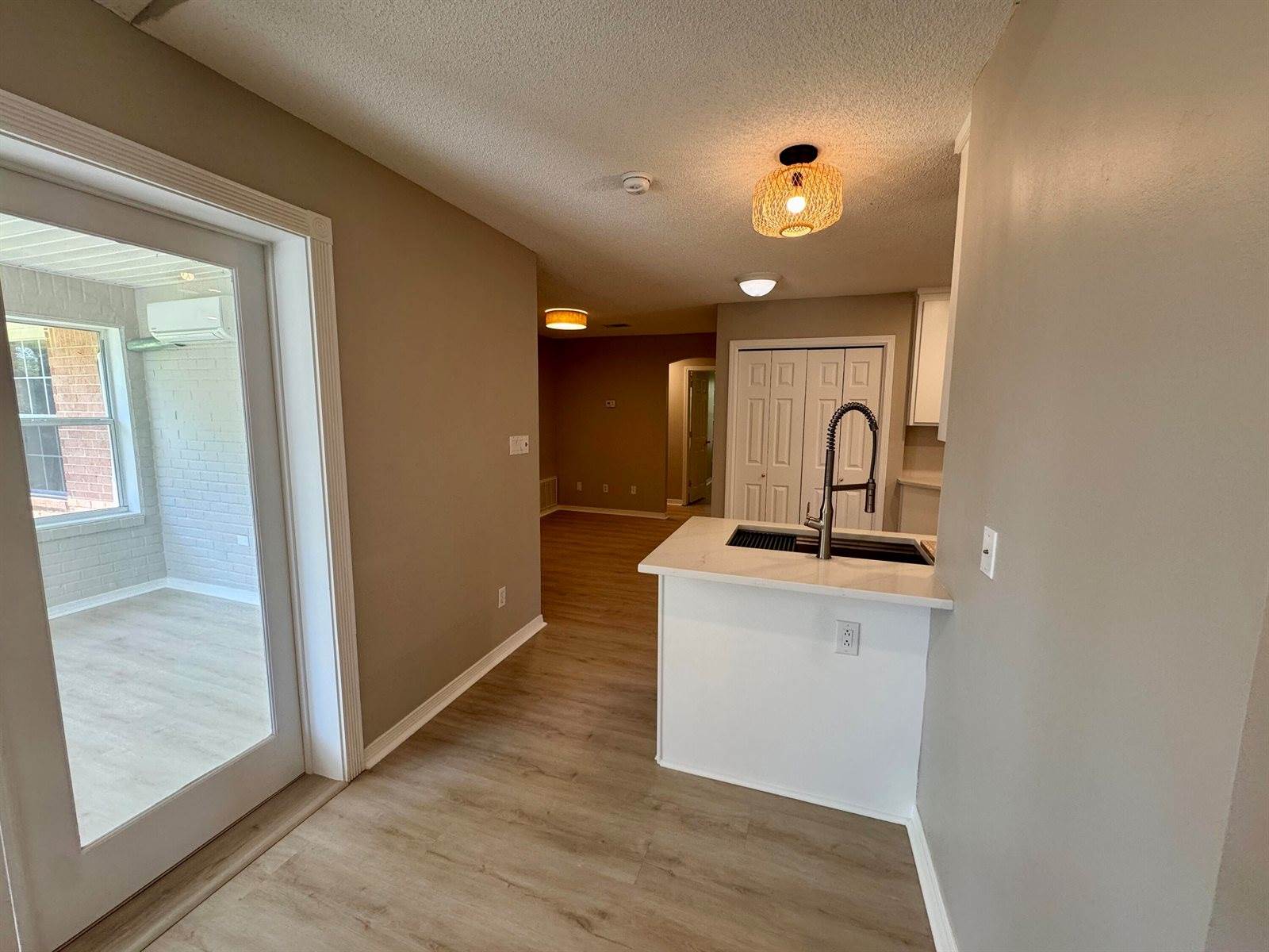 529 Long Lake Drive, Pensacola, FL 32506