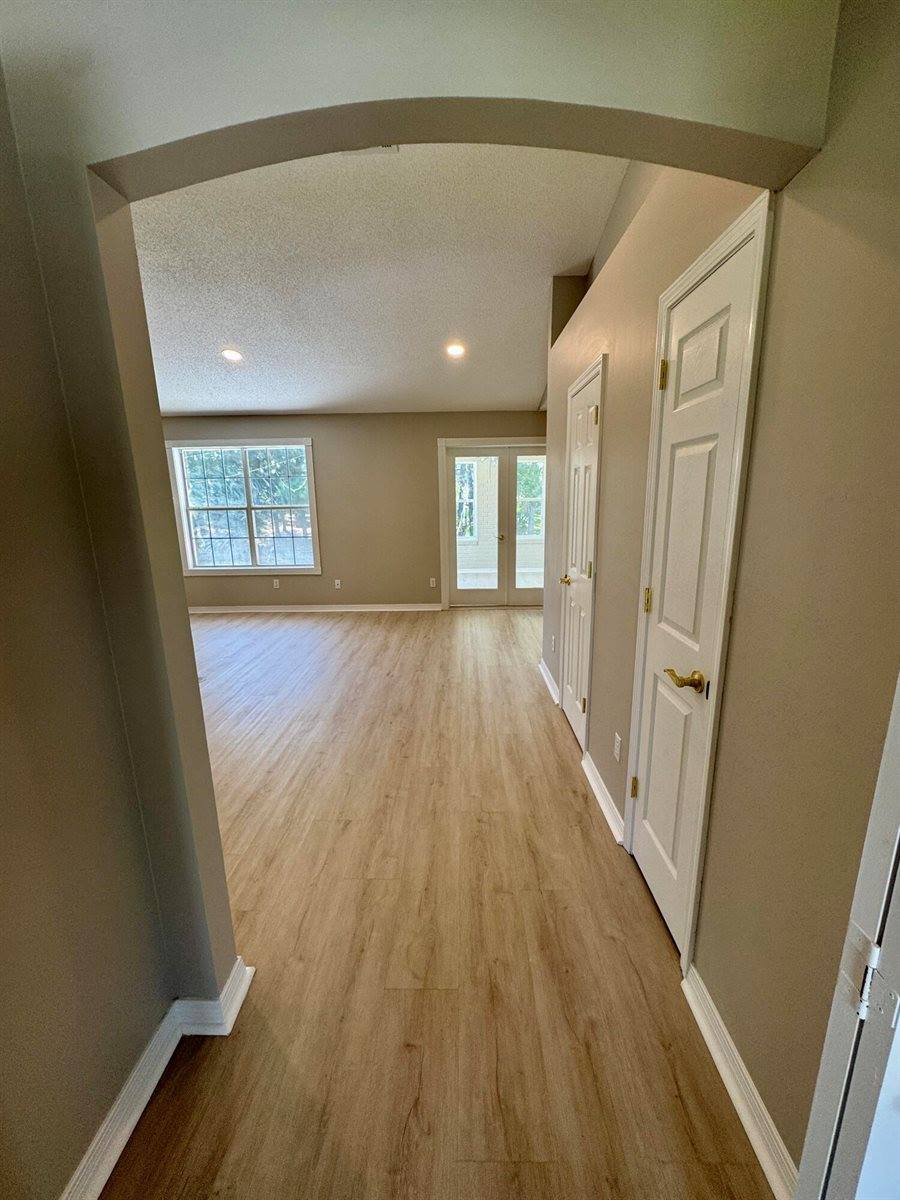 529 Long Lake Drive, Pensacola, FL 32506