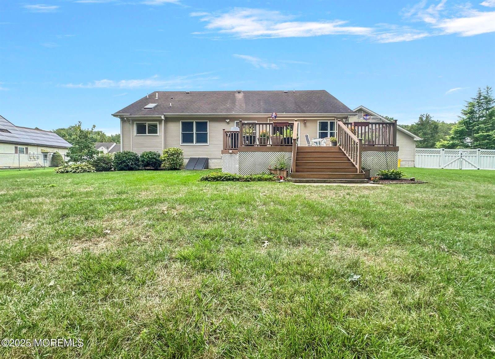 313 Wellington Court, Jackson, NJ 08527