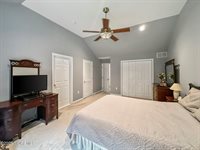 313 Wellington Court, Jackson, NJ 08527