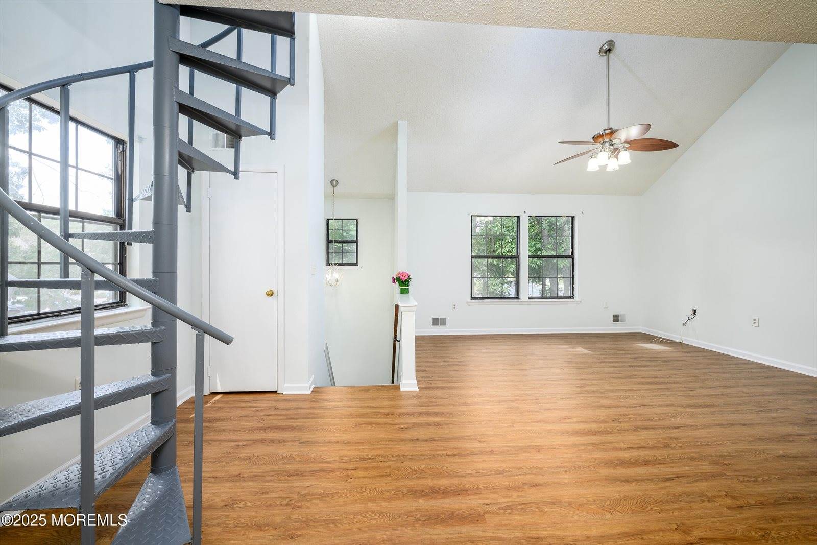 101 Goldthread Court, Jackson, NJ 08527