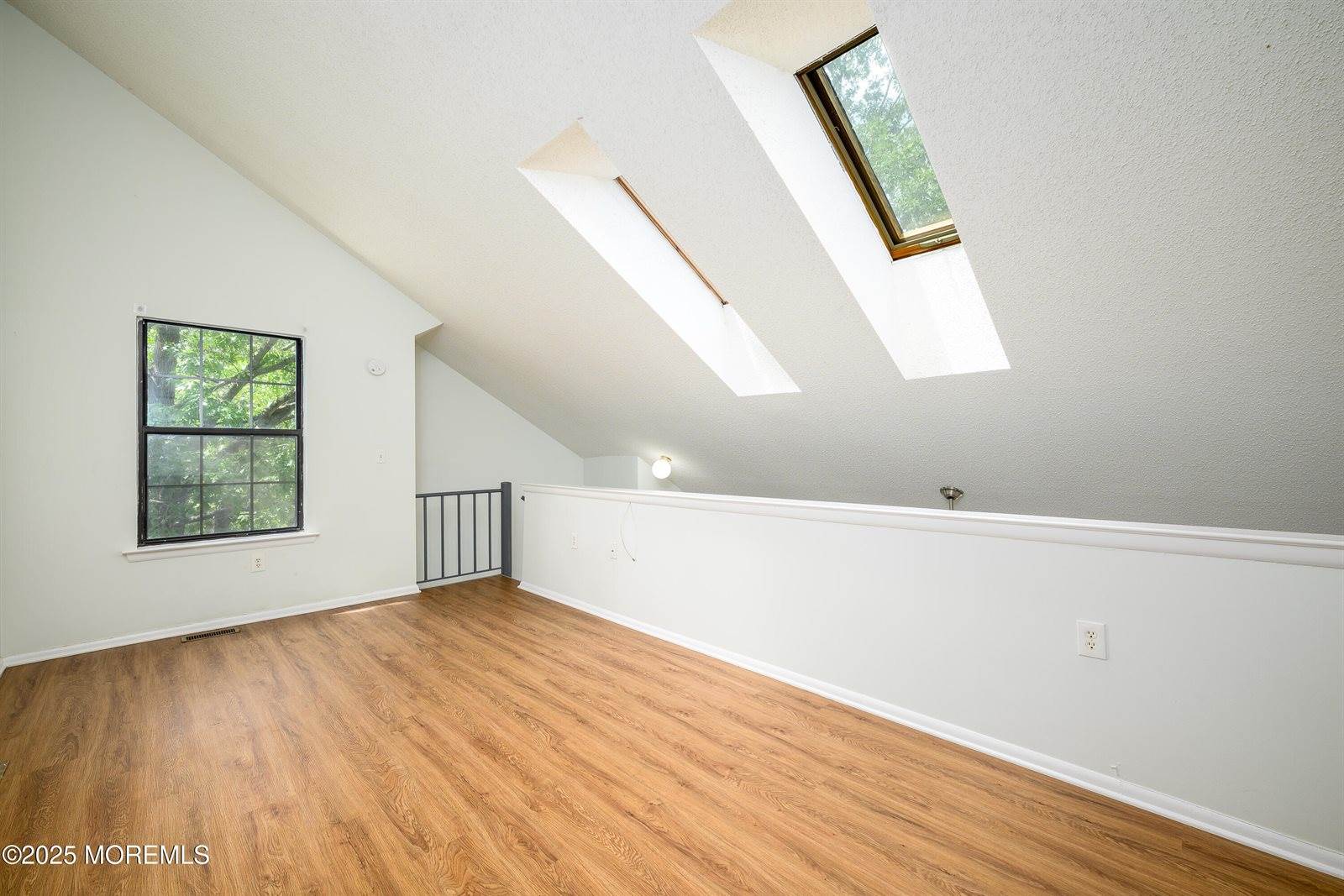 101 Goldthread Court, Jackson, NJ 08527