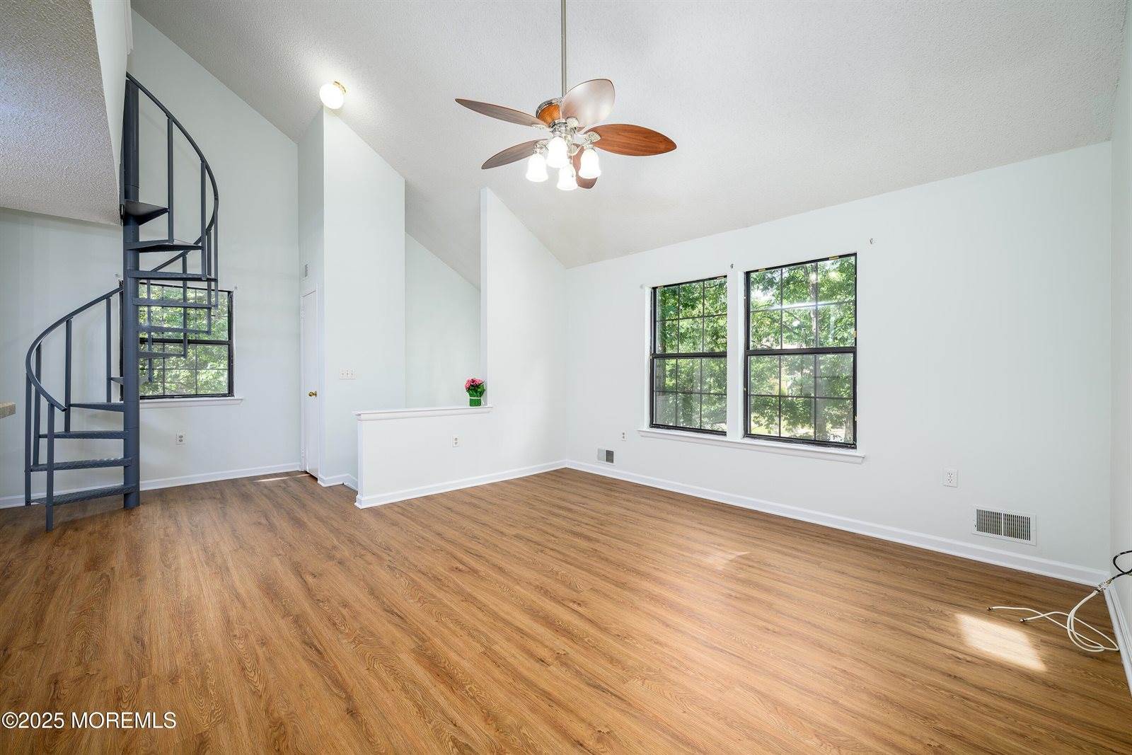 101 Goldthread Court, Jackson, NJ 08527