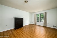 101 Goldthread Court, Jackson, NJ 08527