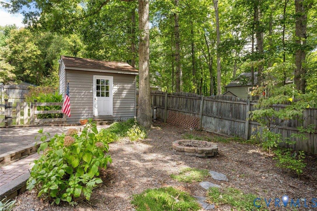 1607 Headwaters Road, Chesterfield County, VA 23113