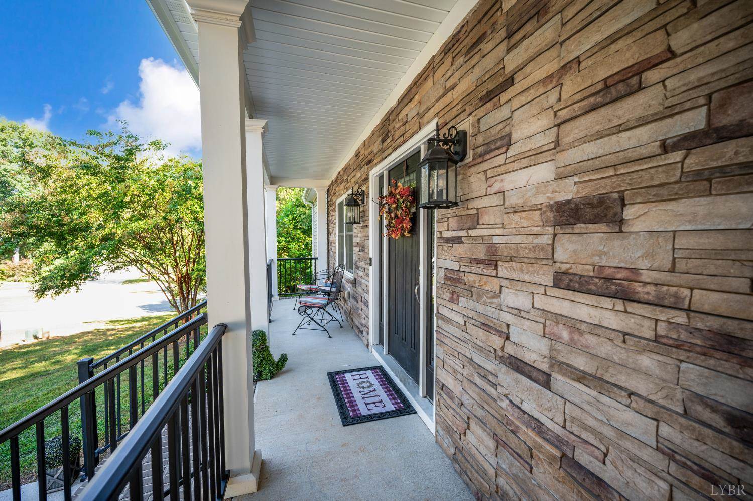 121 Seven Oaks Drive, Lynchburg, VA 24502