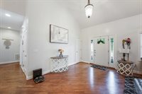 121 Seven Oaks Drive, Lynchburg, VA 24502