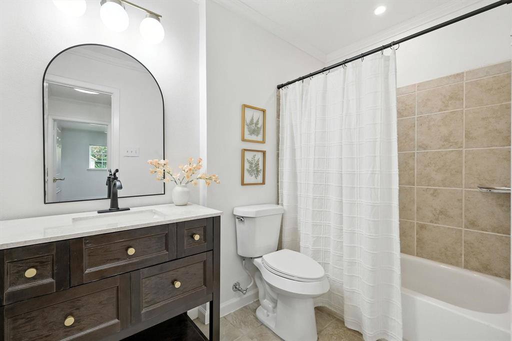 2309 Stillmeadow Drive, Arlington, TX 76014