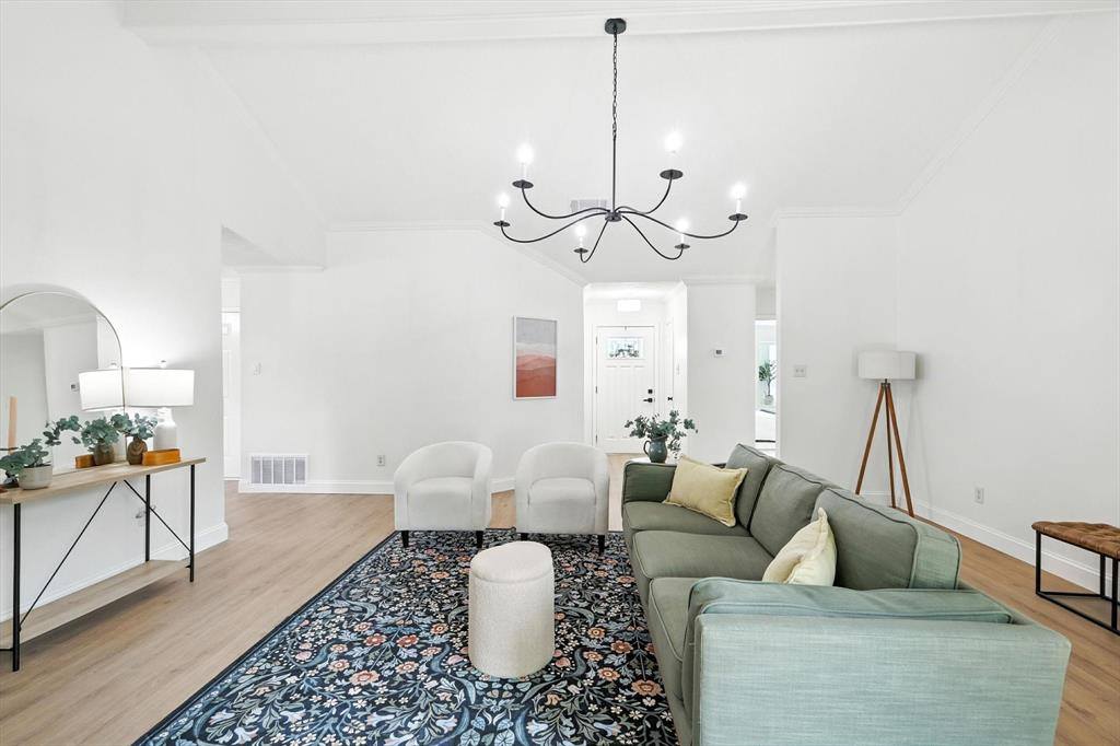 2309 Stillmeadow Drive, Arlington, TX 76014