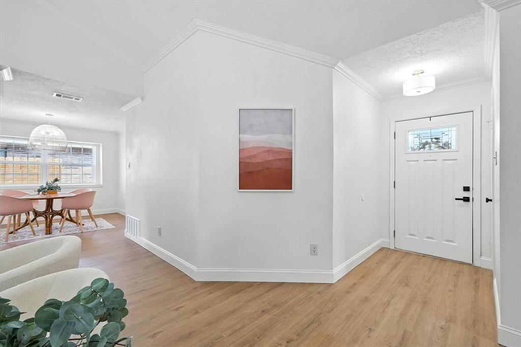 2309 Stillmeadow Drive, Arlington, TX 76014