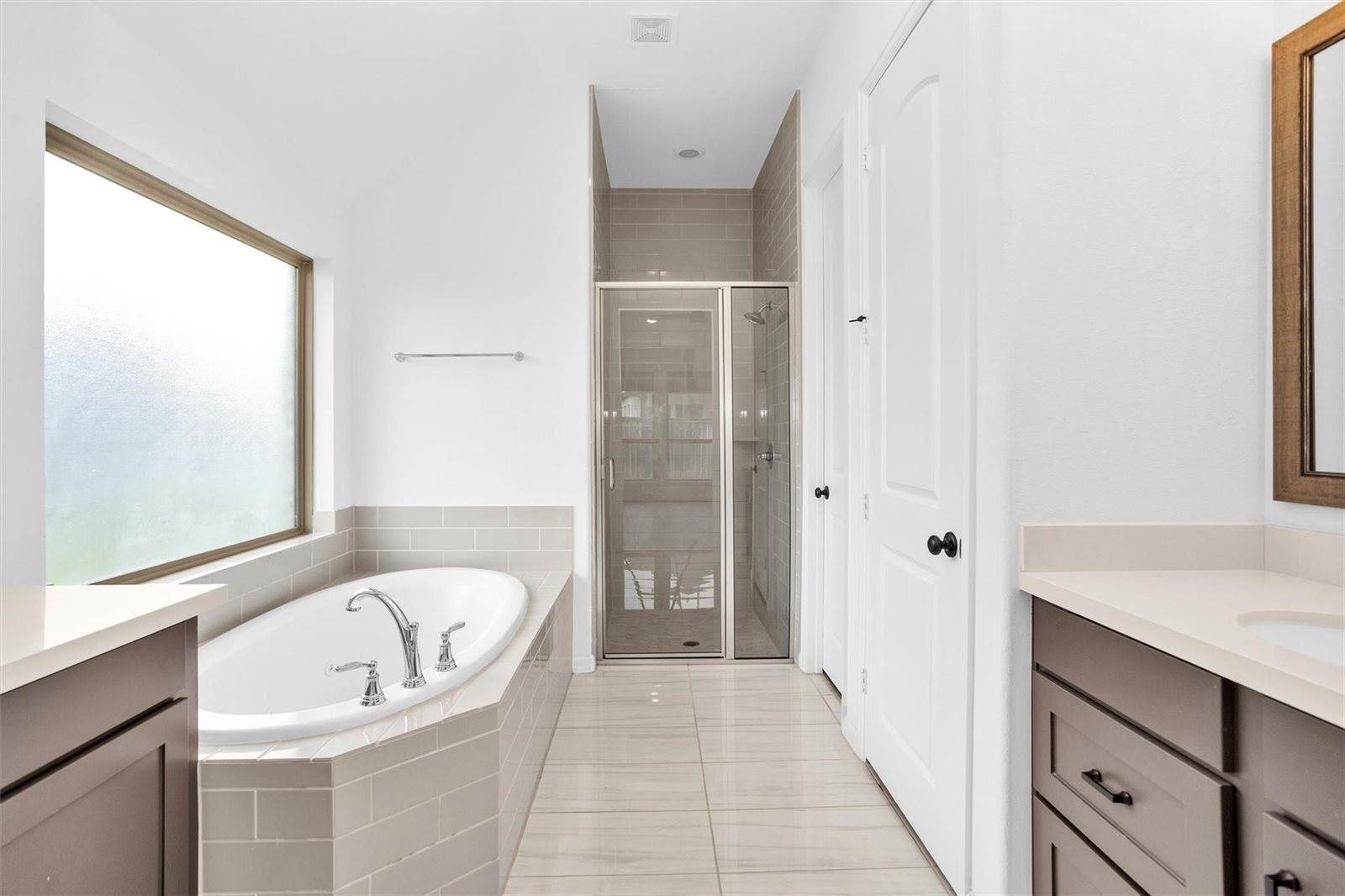 18402 Circle Bar Ranch Court, Cypress, TX 77433