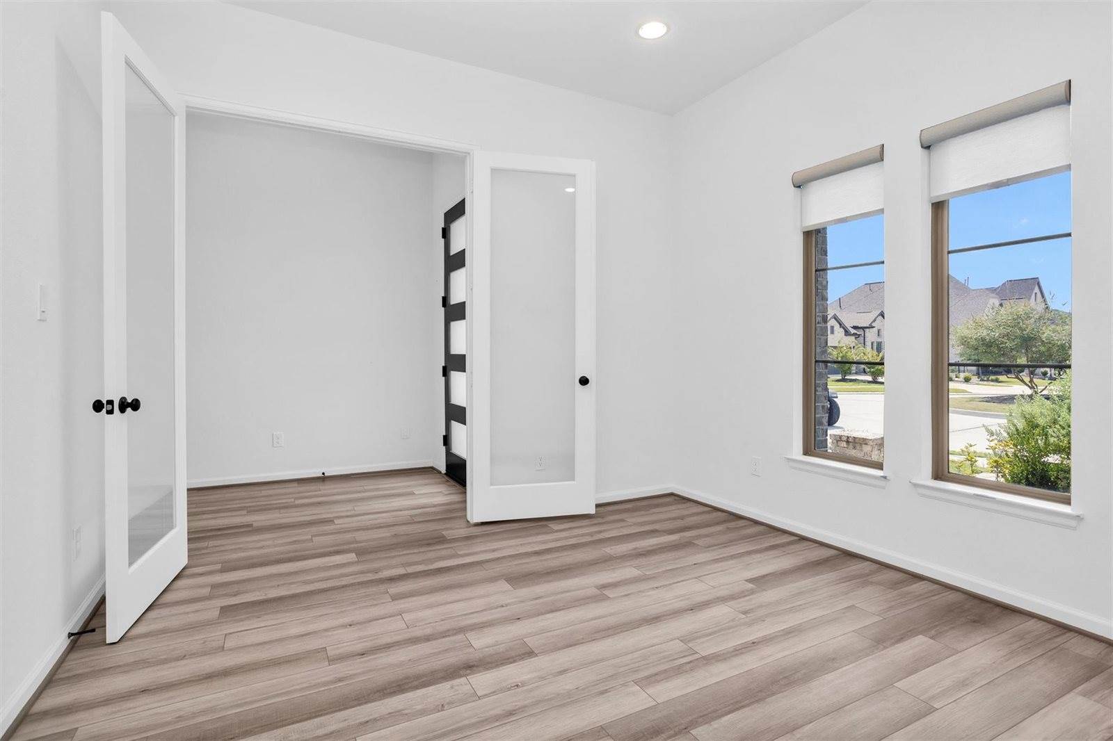 18402 Circle Bar Ranch Court, Cypress, TX 77433