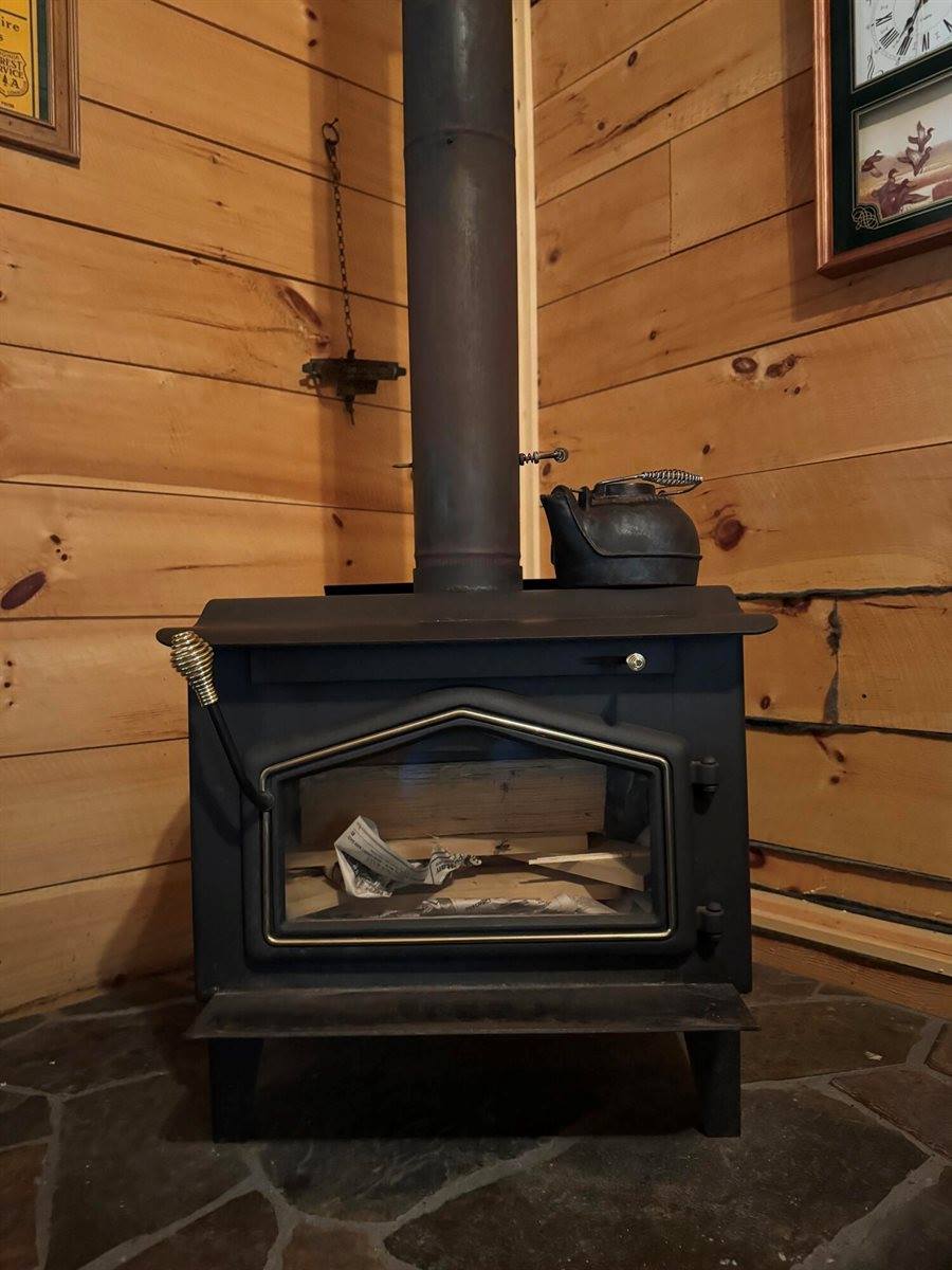 796 Silvers Mills Road, Sangerville, ME 04479