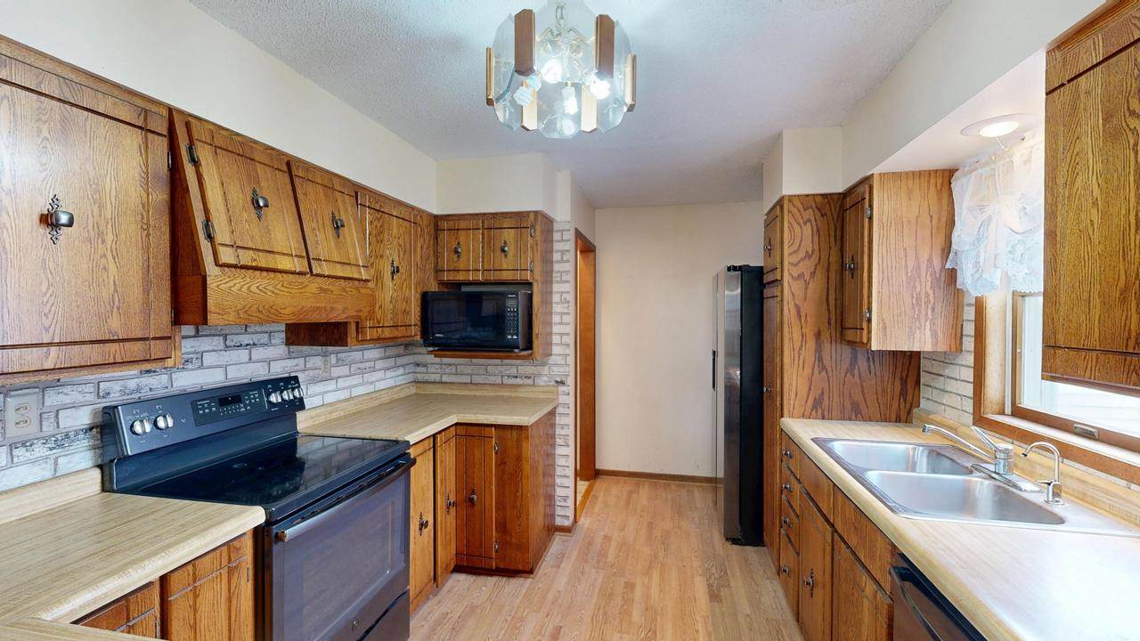 204 17th AVENUE N, Bangor, WI 54614