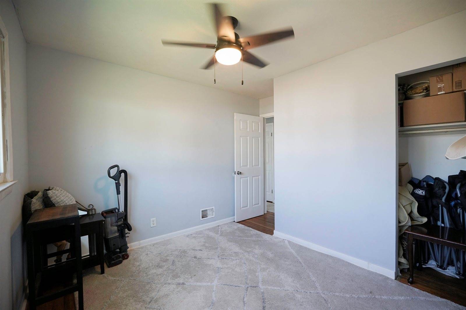 3202 Reed Drive, Bellevue, NE 68005