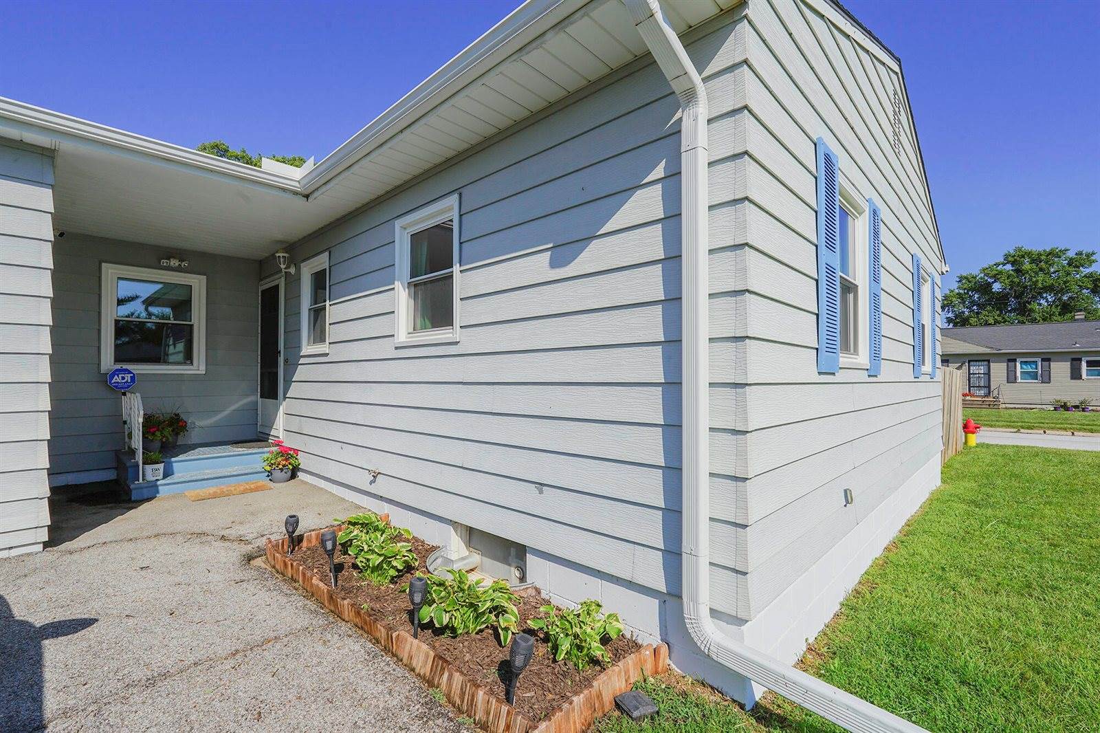 3202 Reed Drive, Bellevue, NE 68005