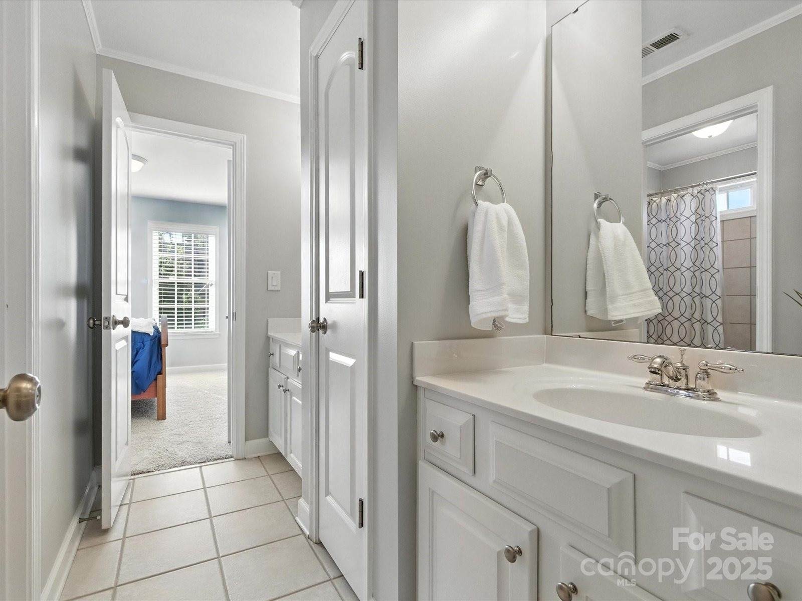 3424 Delamere Drive, Matthews, NC 28104