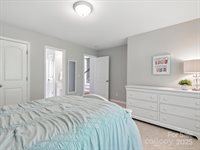 3424 Delamere Drive, Matthews, NC 28104