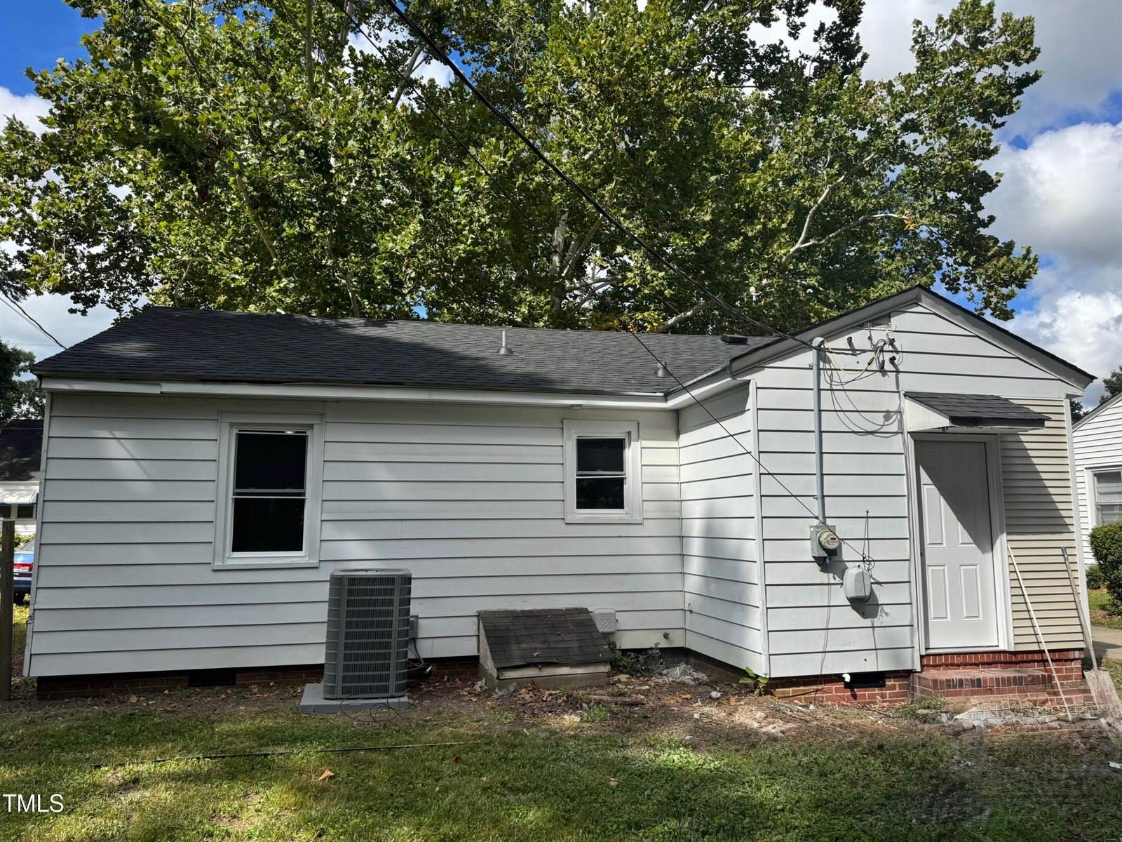 411 Denby Street SW, Wilson, NC 27893