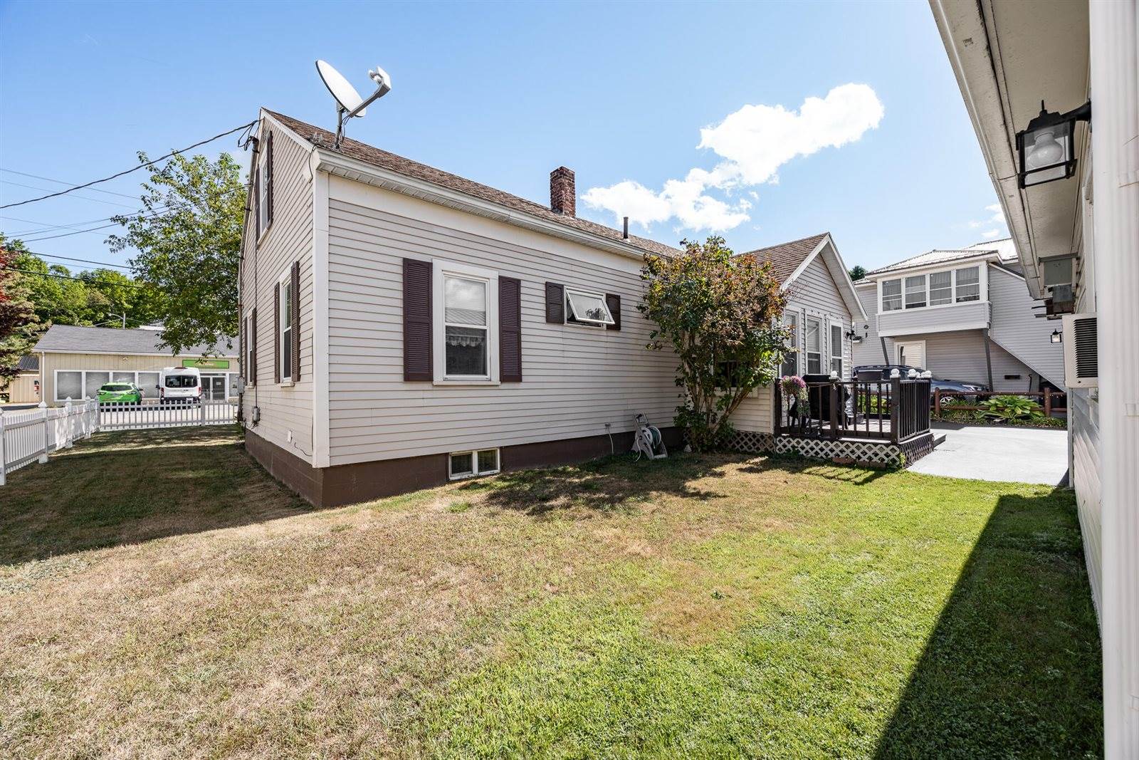 8 Townsend Road, Augusta, ME 04330