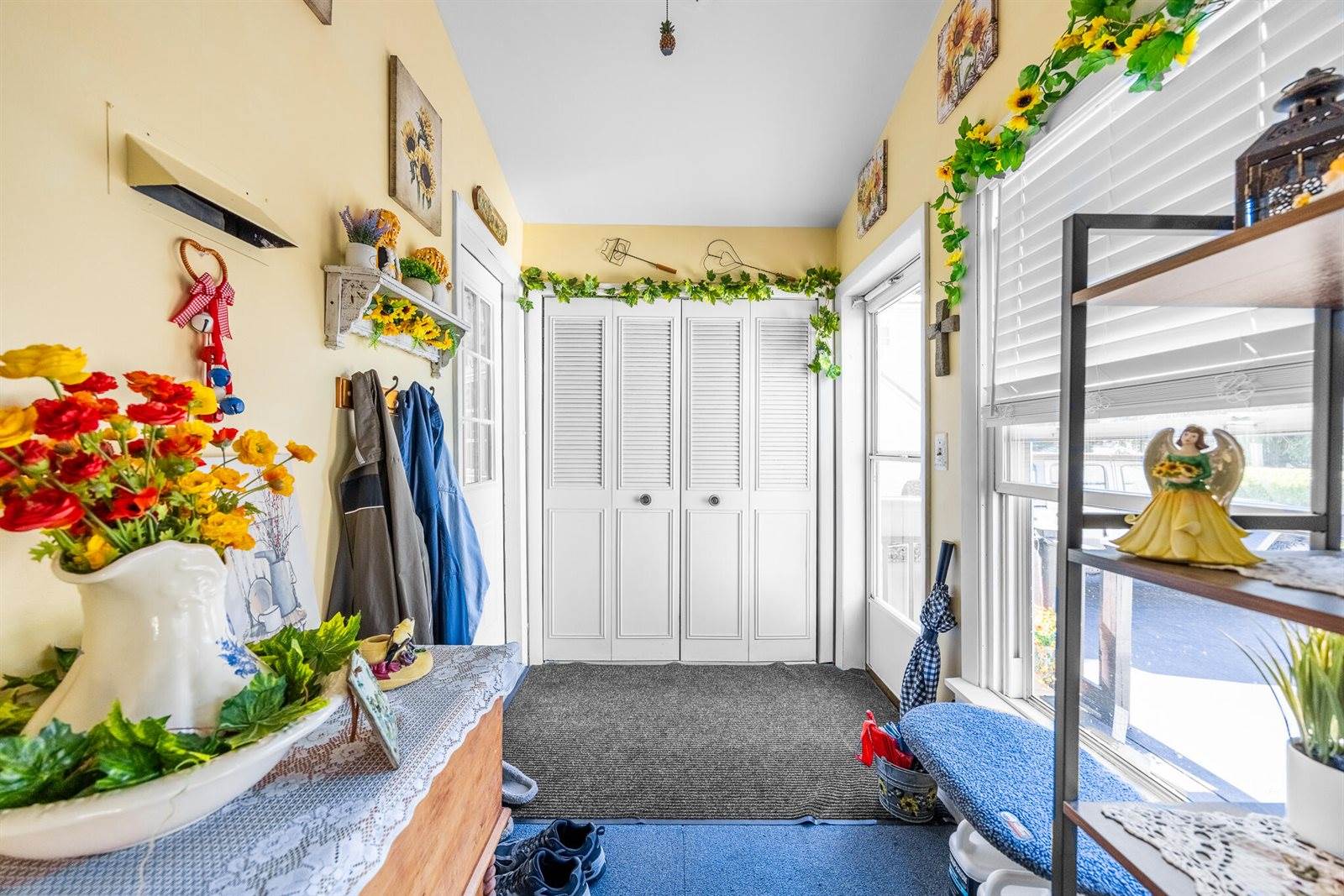 8 Townsend Road, Augusta, ME 04330