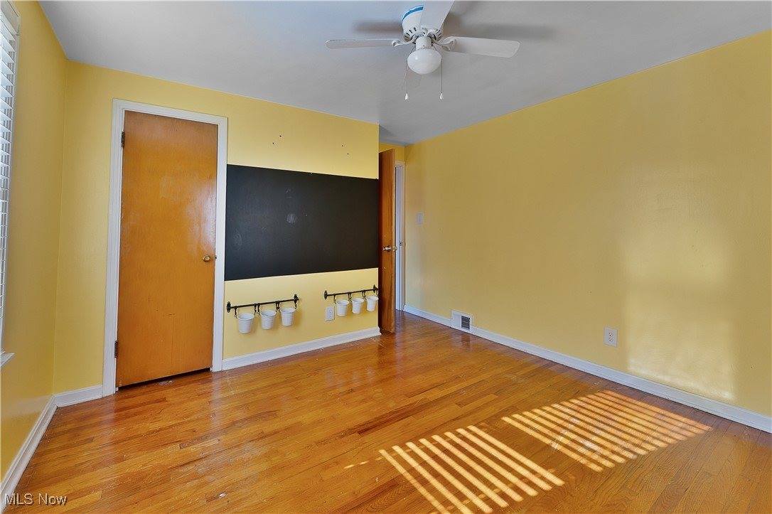 263 South Main Street, Youngstown, OH 44515