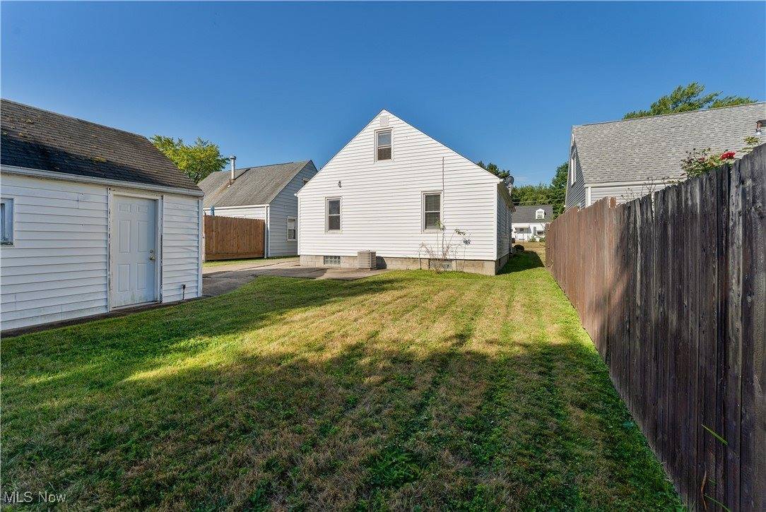 263 South Main Street, Youngstown, OH 44515