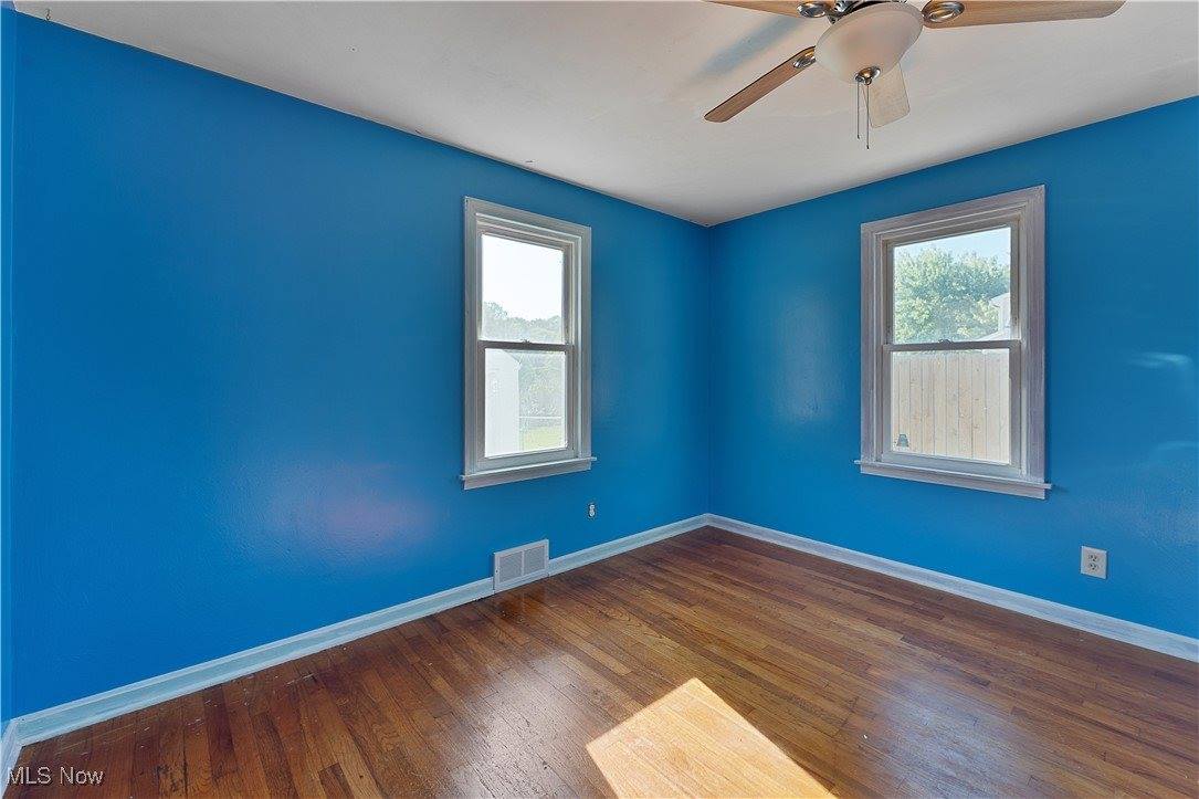 263 South Main Street, Youngstown, OH 44515