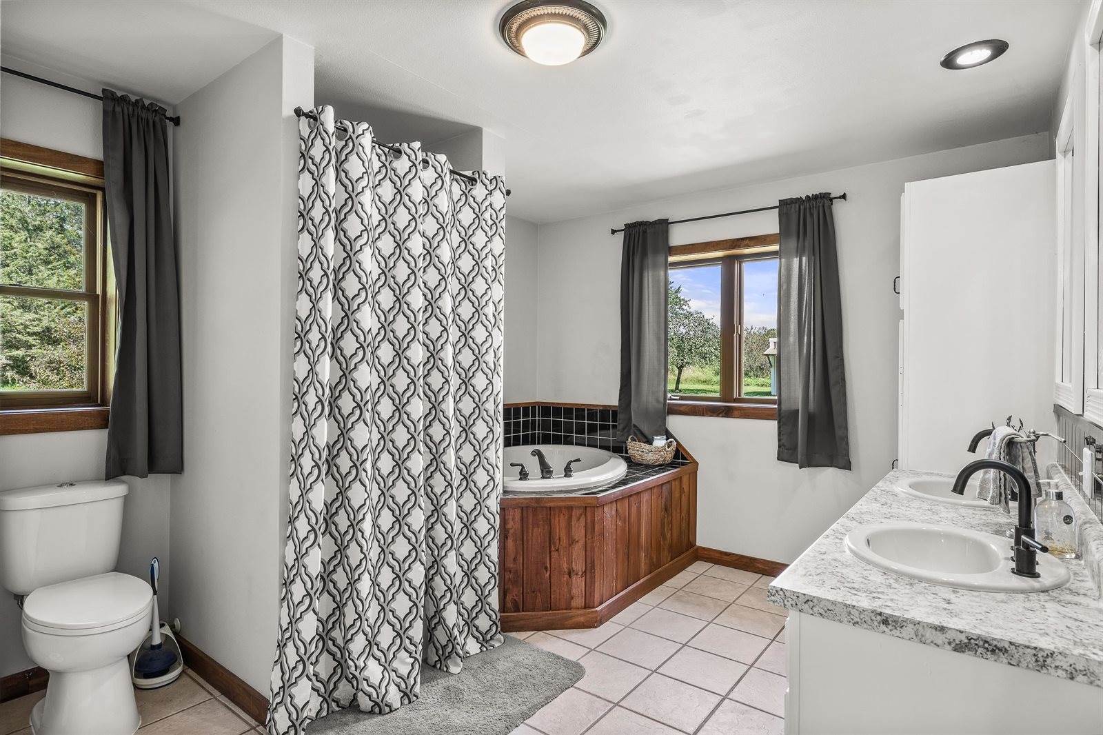 4340 Pine Road, Junction City, WI 54443