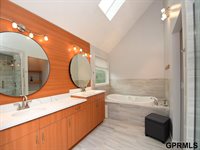 4315 South 176 Street, Omaha, NE 68135