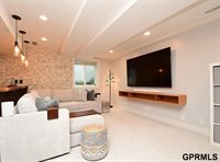 4315 South 176 Street, Omaha, NE 68135