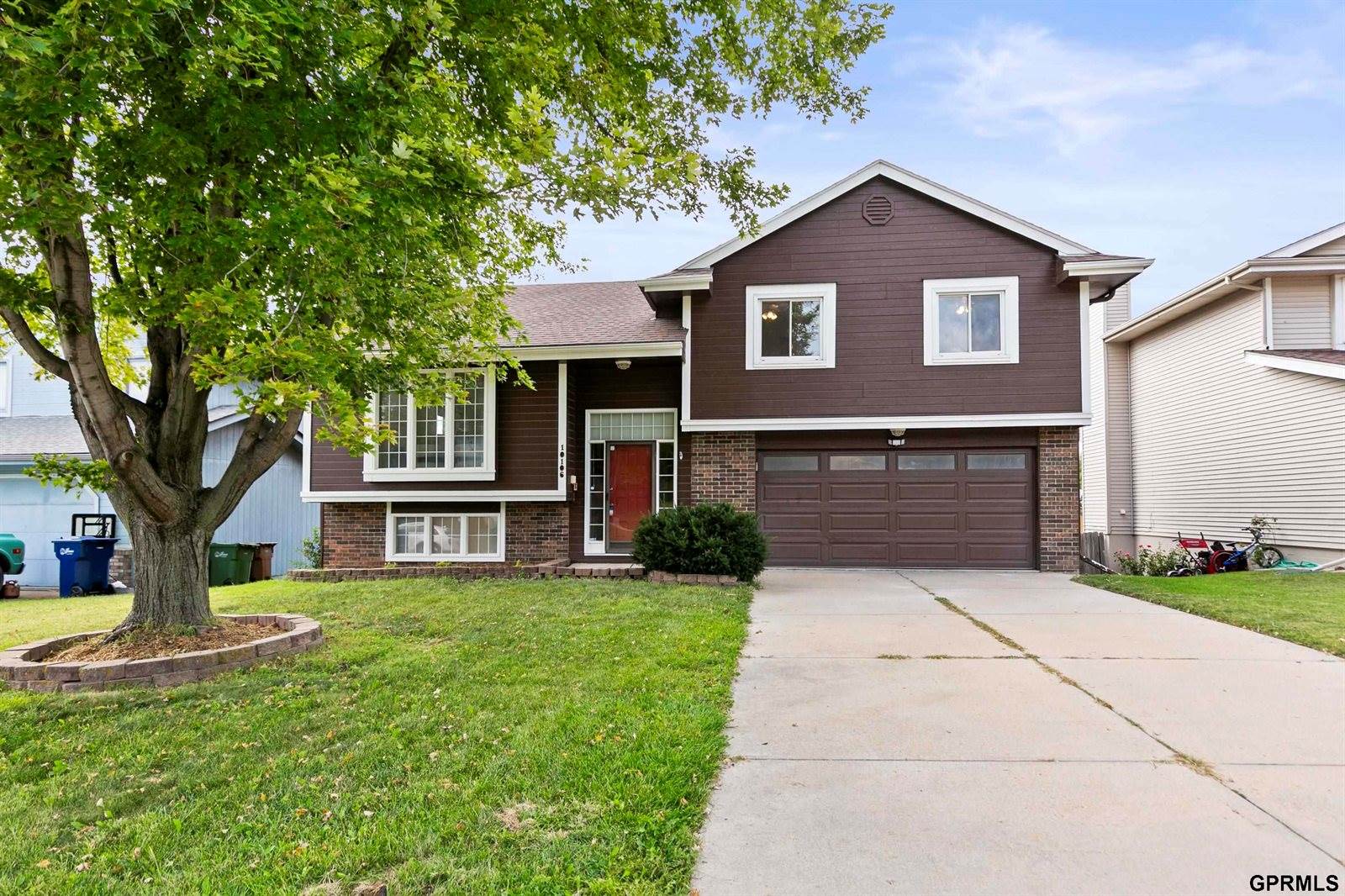 10106 South 13Th Street, Bellevue, NE 68123