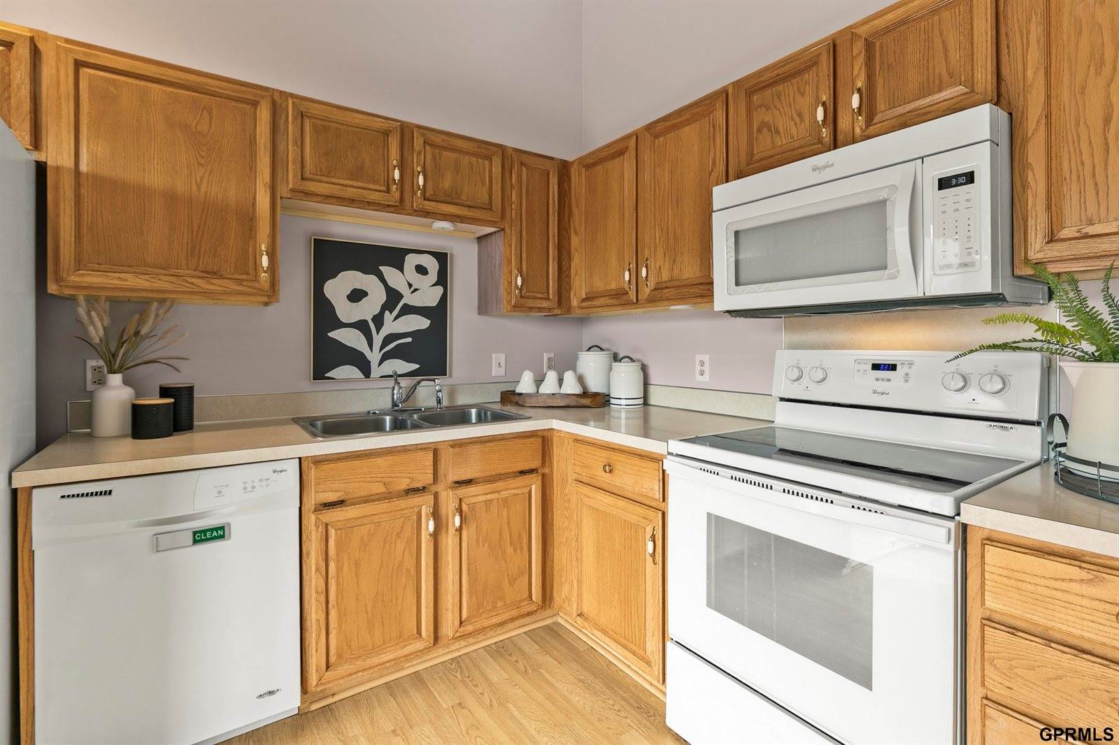 10106 South 13Th Street, Bellevue, NE 68123