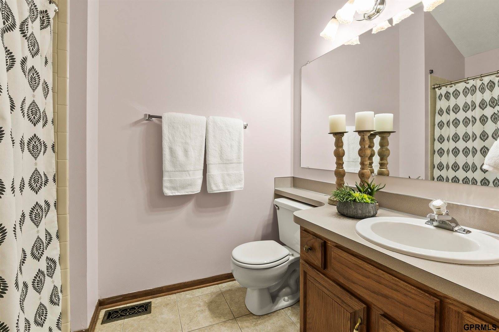 10106 South 13Th Street, Bellevue, NE 68123