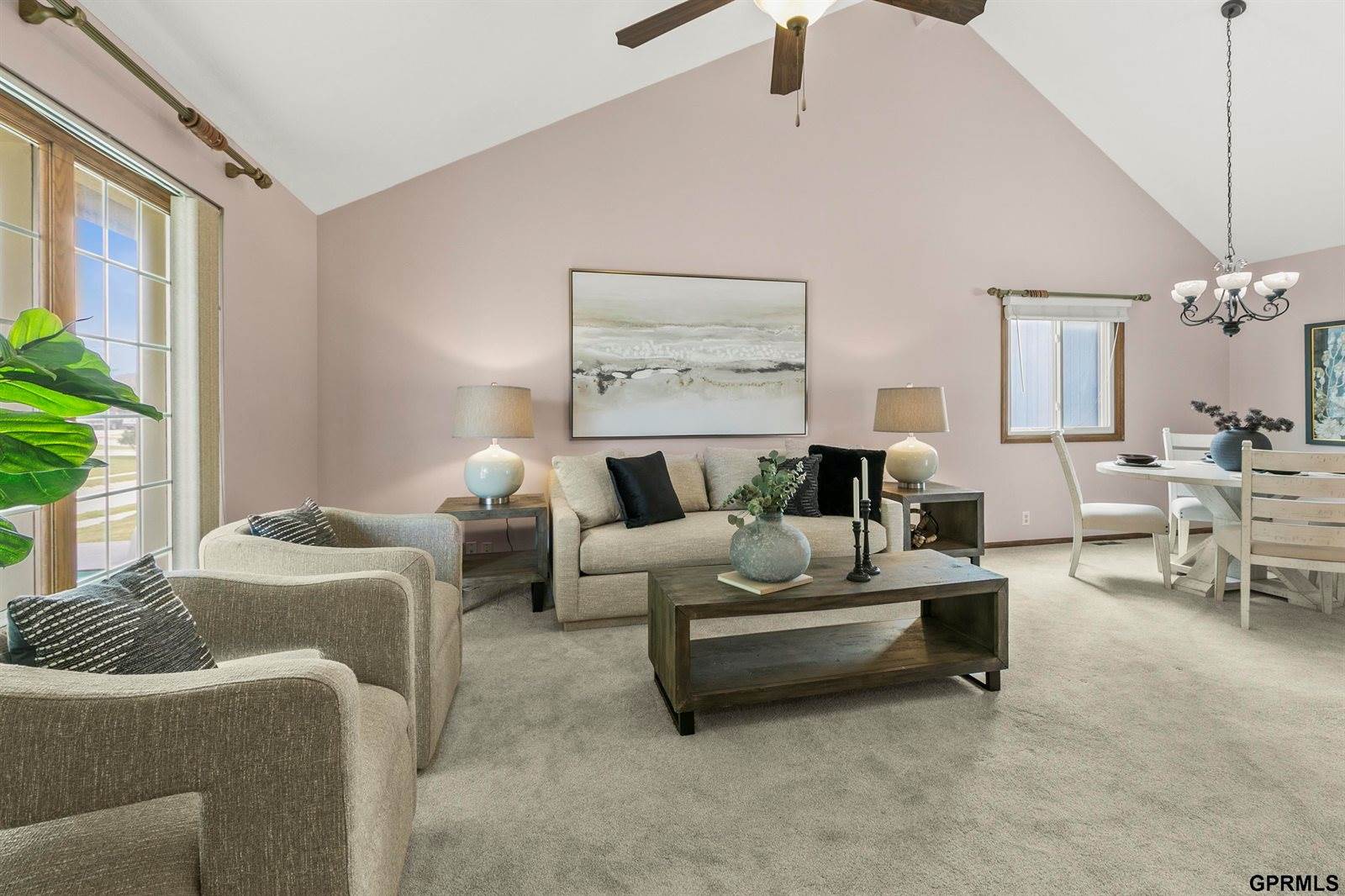 10106 South 13Th Street, Bellevue, NE 68123