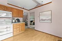 10106 South 13Th Street, Bellevue, NE 68123