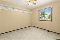 10106 South 13Th Street, Bellevue, NE 68123