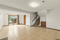 10106 South 13Th Street, Bellevue, NE 68123