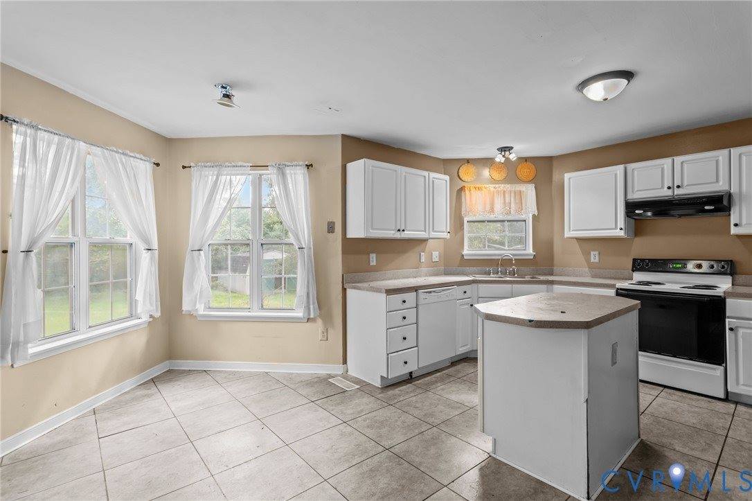 9525 Kennedy Station Terrace, Glen Allen, VA 23060