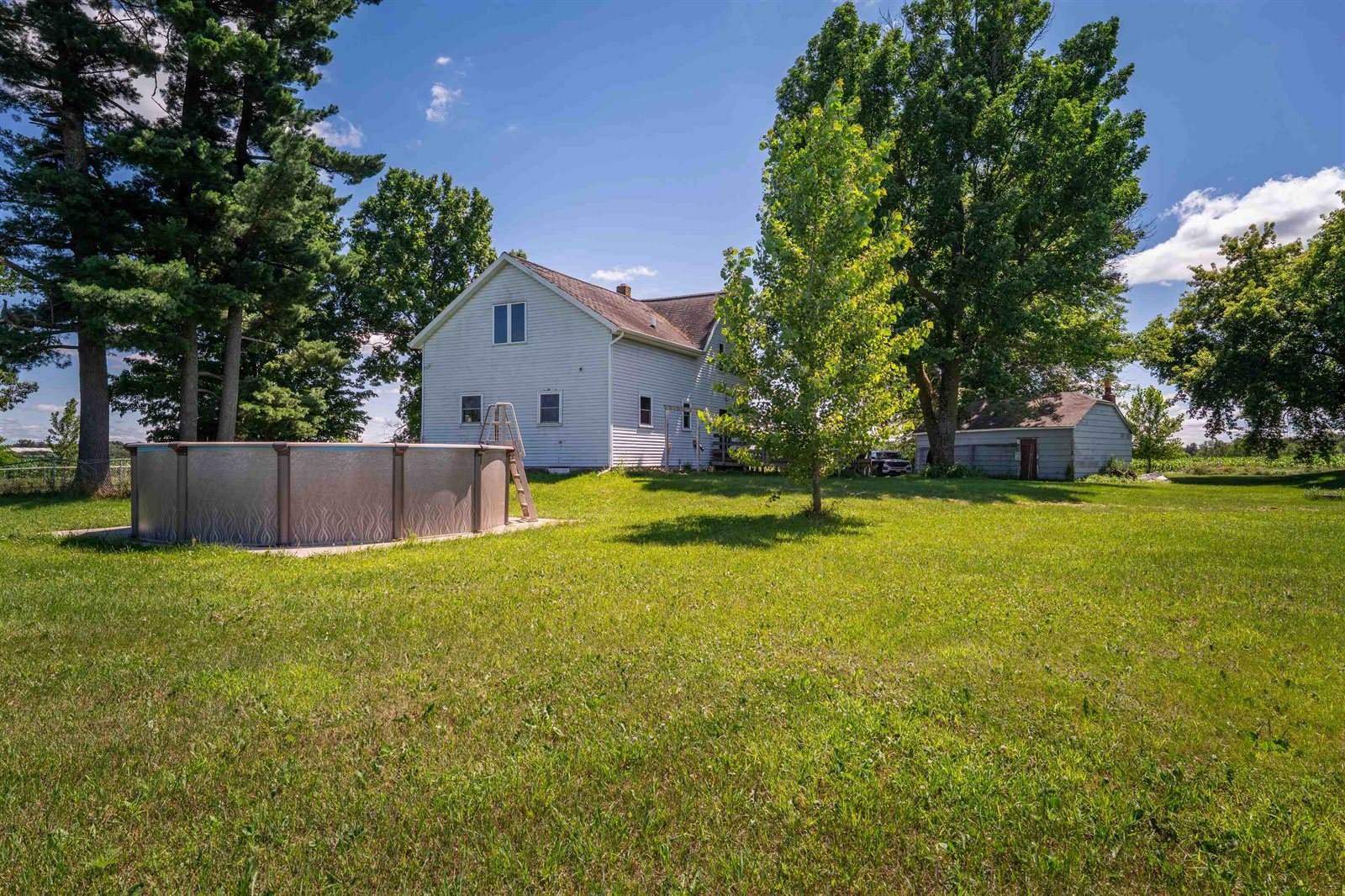 4734 Bluebird Road, Junction City, WI 54443