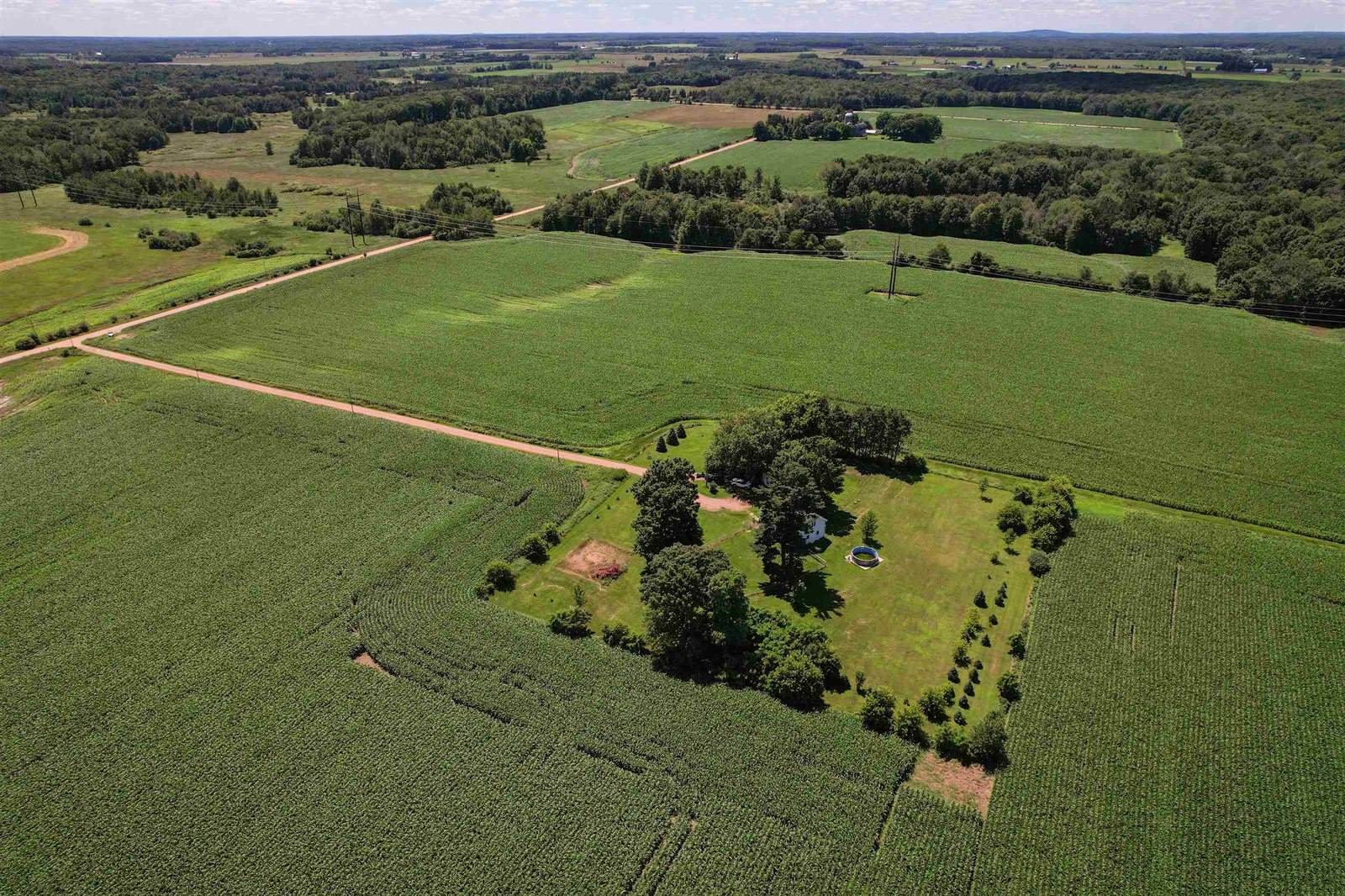 4734 Bluebird Road, Junction City, WI 54443