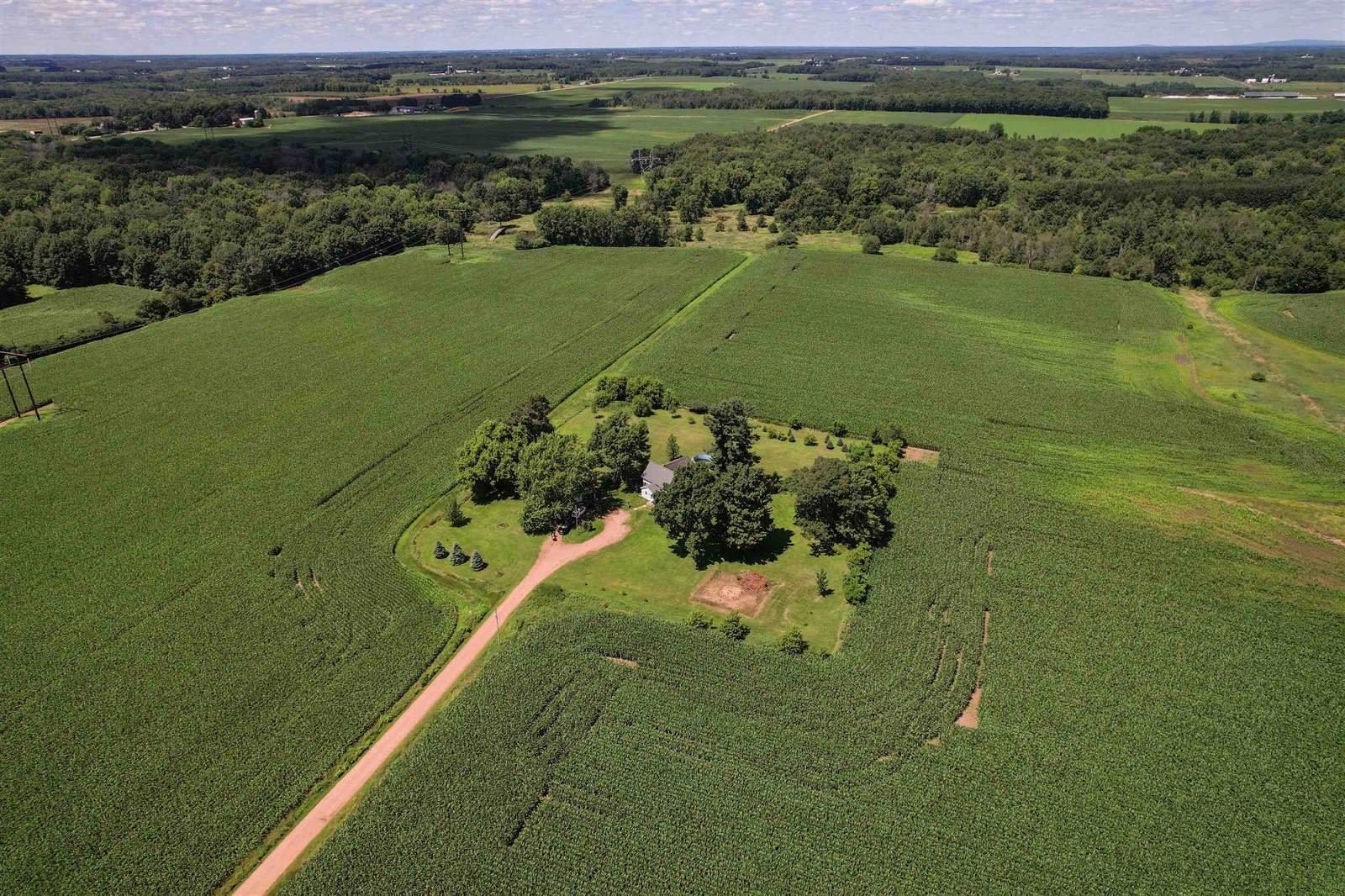 4734 Bluebird Road, Junction City, WI 54443