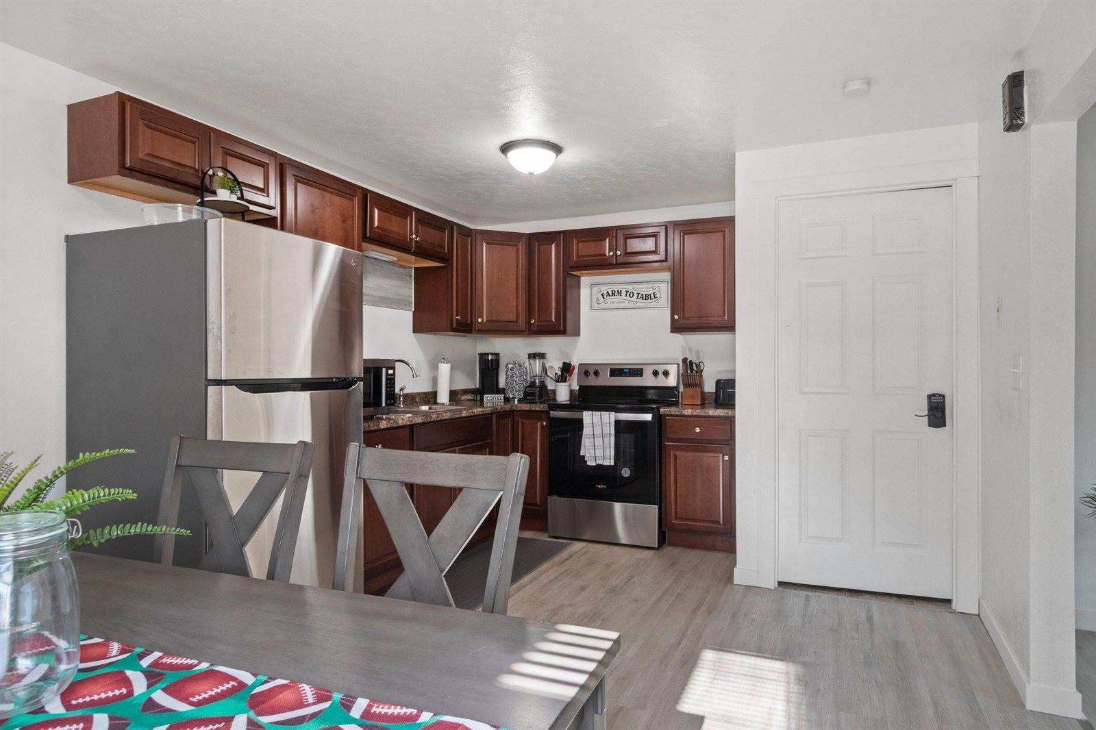 2130 Elmview Drive, Ashwaubenon, WI 54304